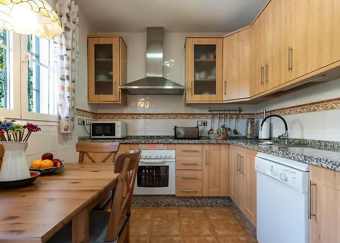 Casa Monumental - Minirutas A Pie Al Casco Historico Tatil Evi